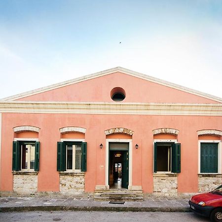 דירות Corfu  Moraitis Mansion מראה חיצוני תמונה